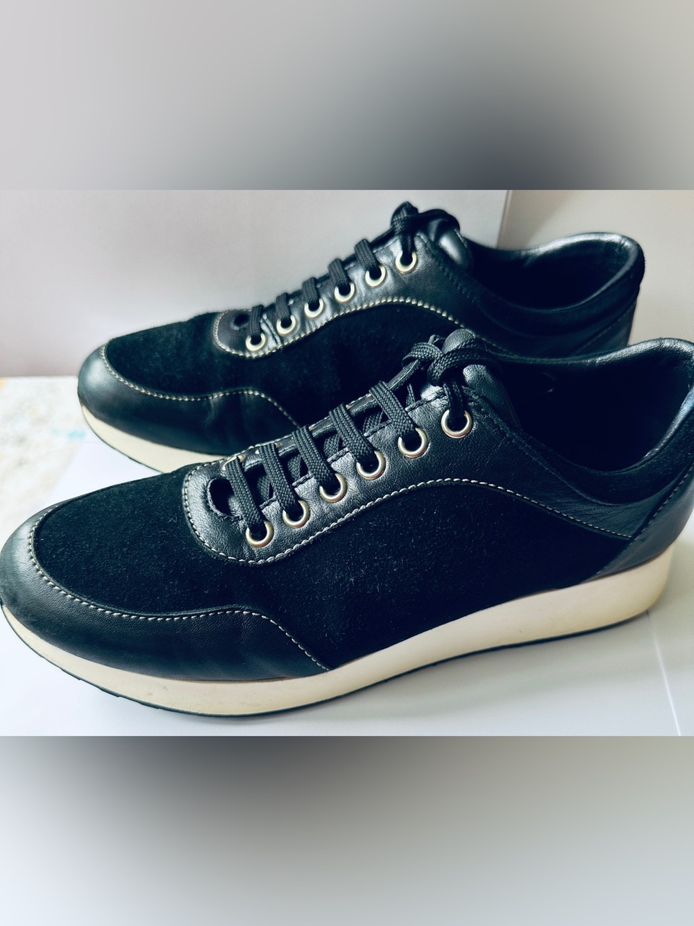 Tosca Blu Women's Black Lace Up Sneakers EU38